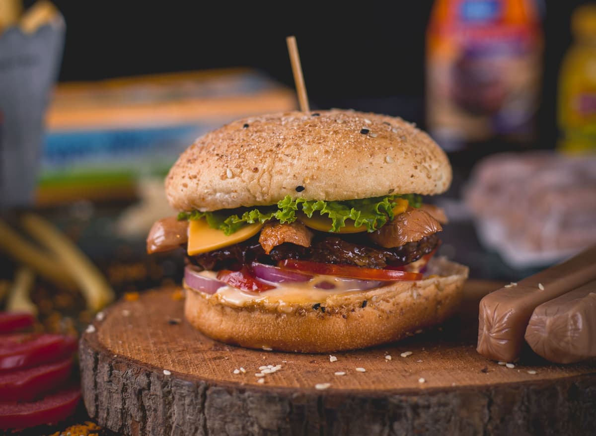 Premium taste of sausage, fresh lettuce, tomato, onion, cheese etc.