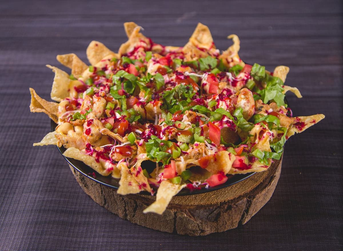 Crispy Nachos with spicy sauce etc.